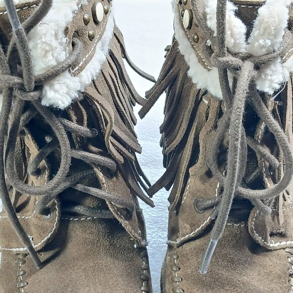 Sam Edelman Suede Fringe Ankle Wedge Boots 4" Heel Women's 8 VGUC - Picture 13 of 16